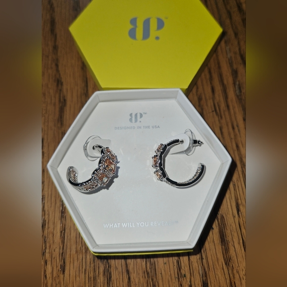 bomb Party Jewelry - Bomb Party dark Smokey And Smokey Topaz Cubic Zircornia Earrings.